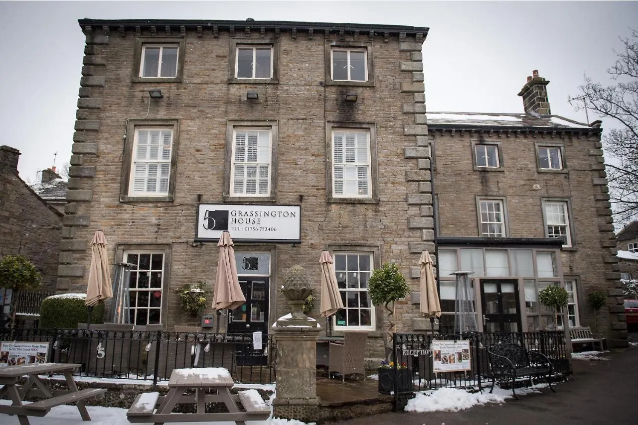 Grassington House 5*,